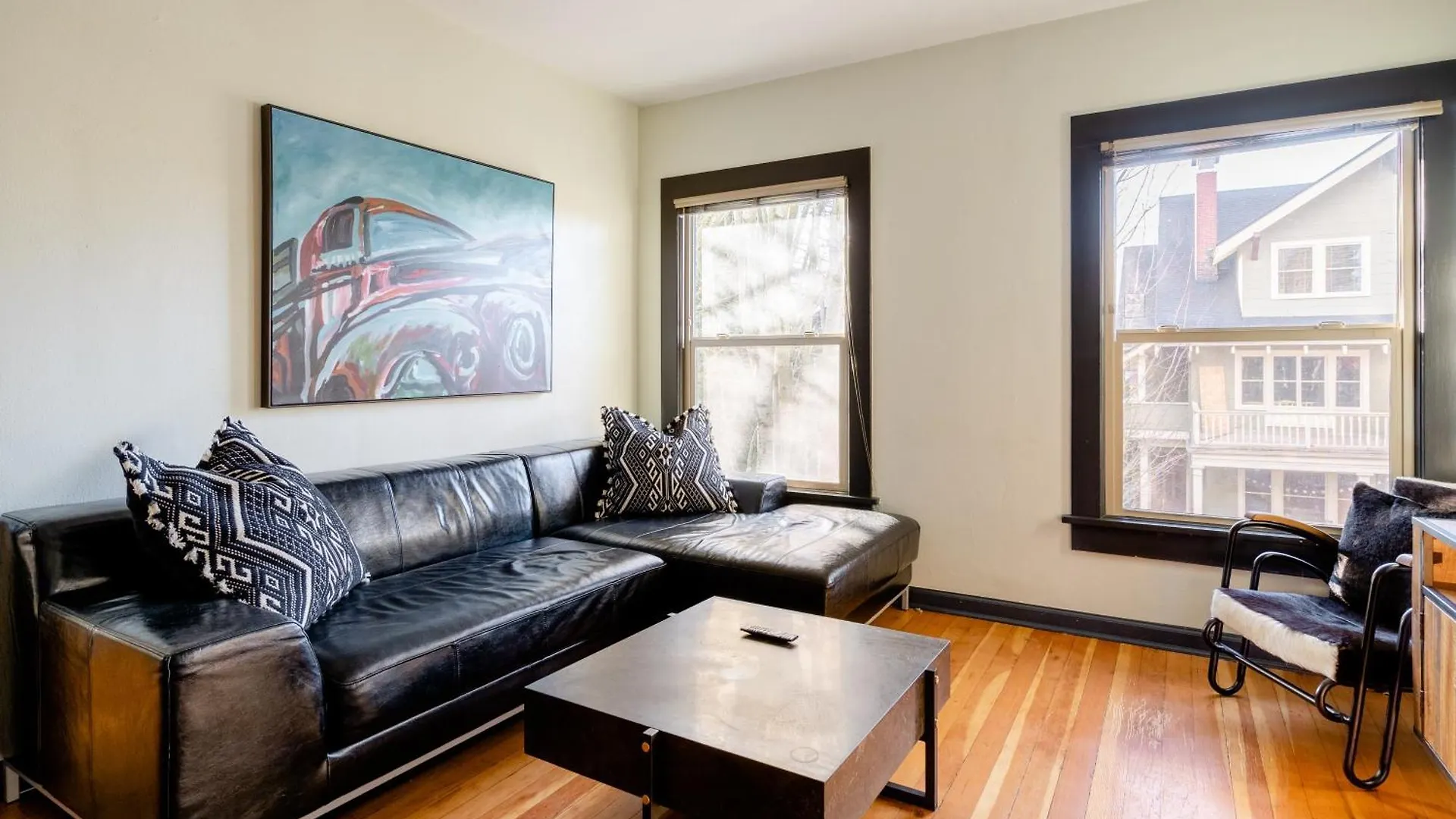 Stay Portland - Portland Classic - Walk To Local Coffee & Food Holiday home