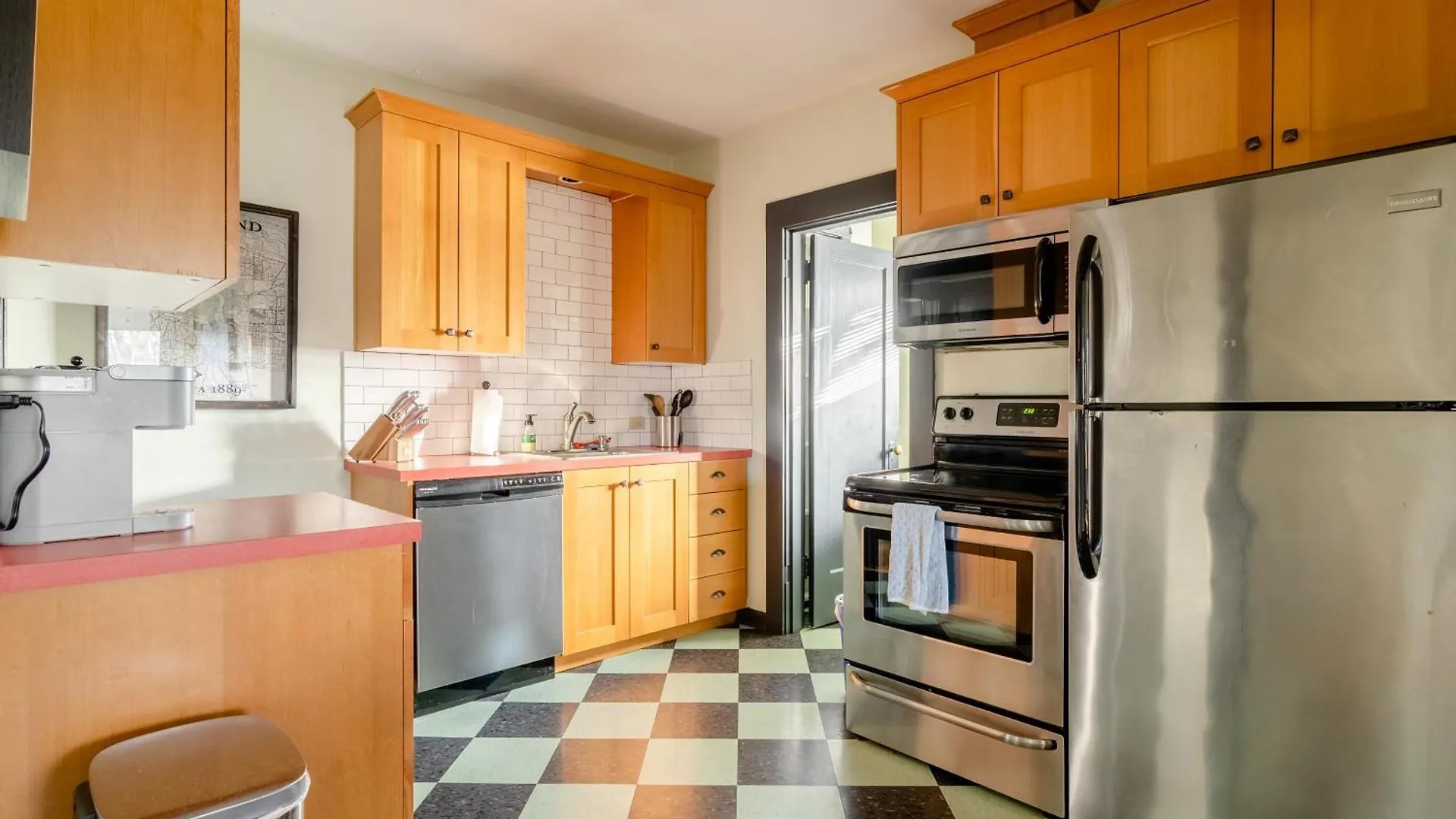Holiday home Stay Portland - Portland Classic - Walk To Local Coffee & Food